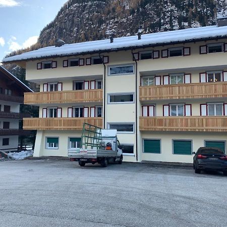 Appartamenti Col Rodella By Ama Val Di Fassa Campitello di Fassa Exterior foto